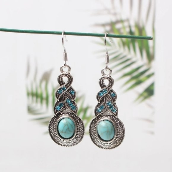 New Blue Crystal Inlaid Water Drop Earrings - Picture 2 of 6